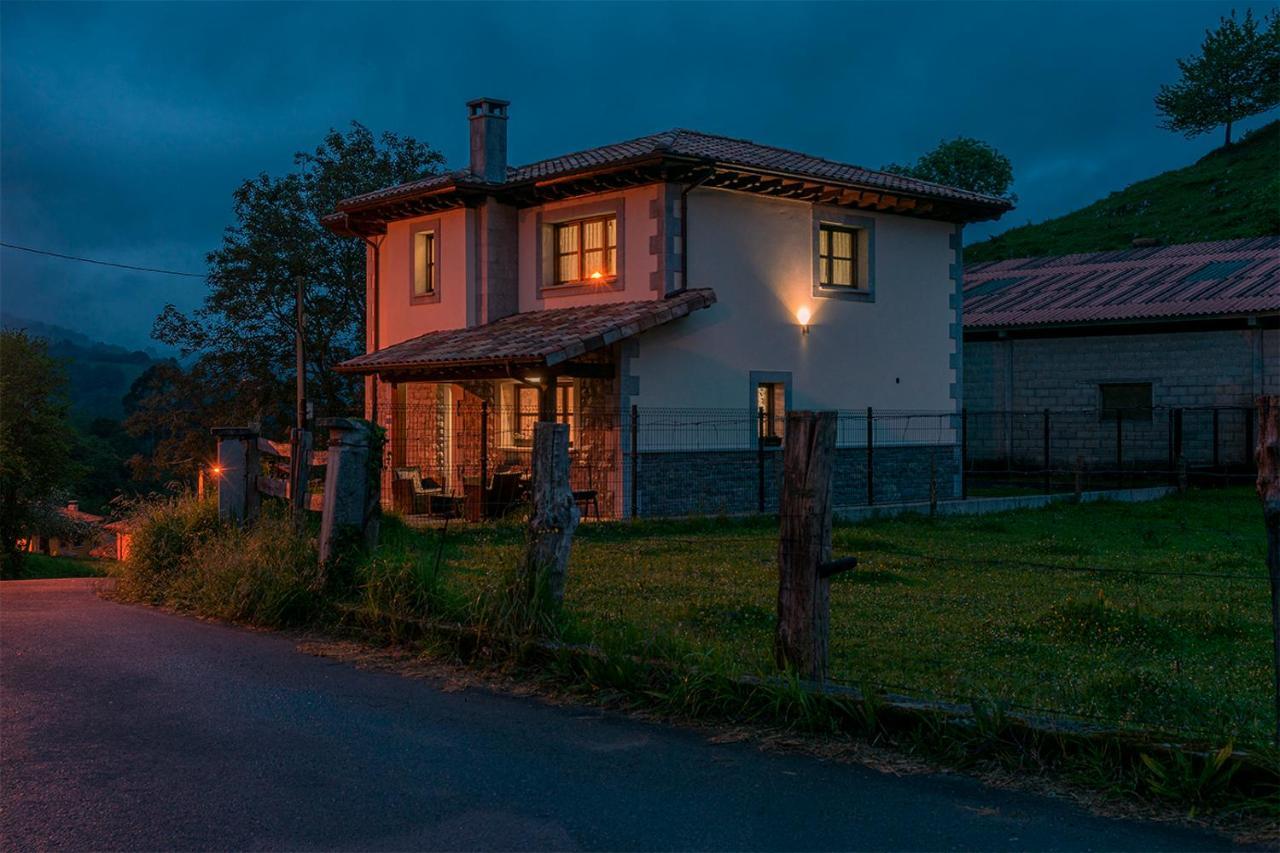 Вилла Casa El Caleru Малатерия Экстерьер фото