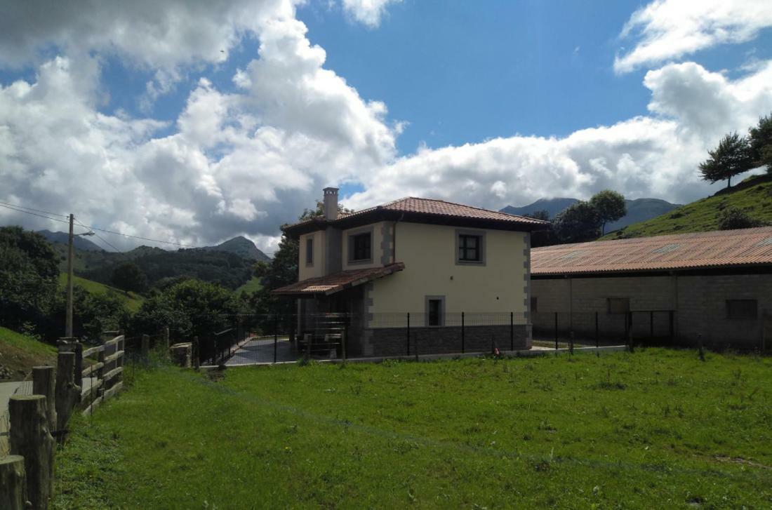 Вилла Casa El Caleru Малатерия Экстерьер фото