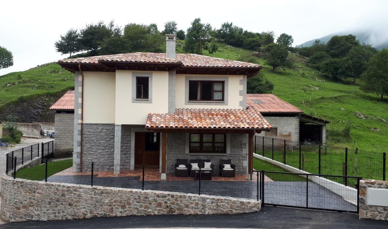 Вилла Casa El Caleru Малатерия Экстерьер фото